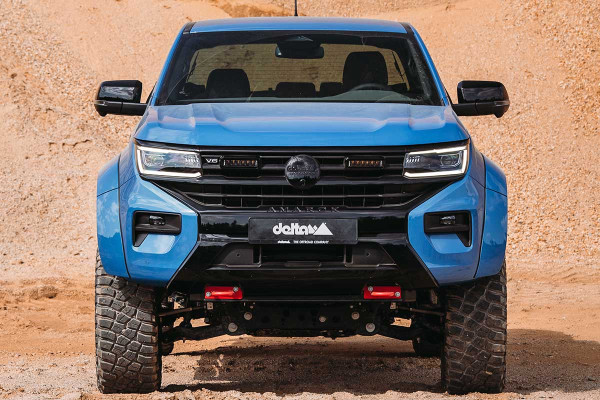 delta4x4_heckabschlussblech_ford_ranger_vw_amarok_2023_xvablendeama2_frontansicht.jpg