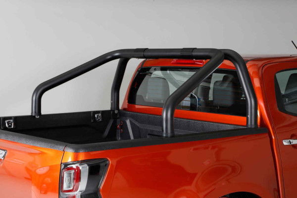 Sports Bar Isuzu D-Max black